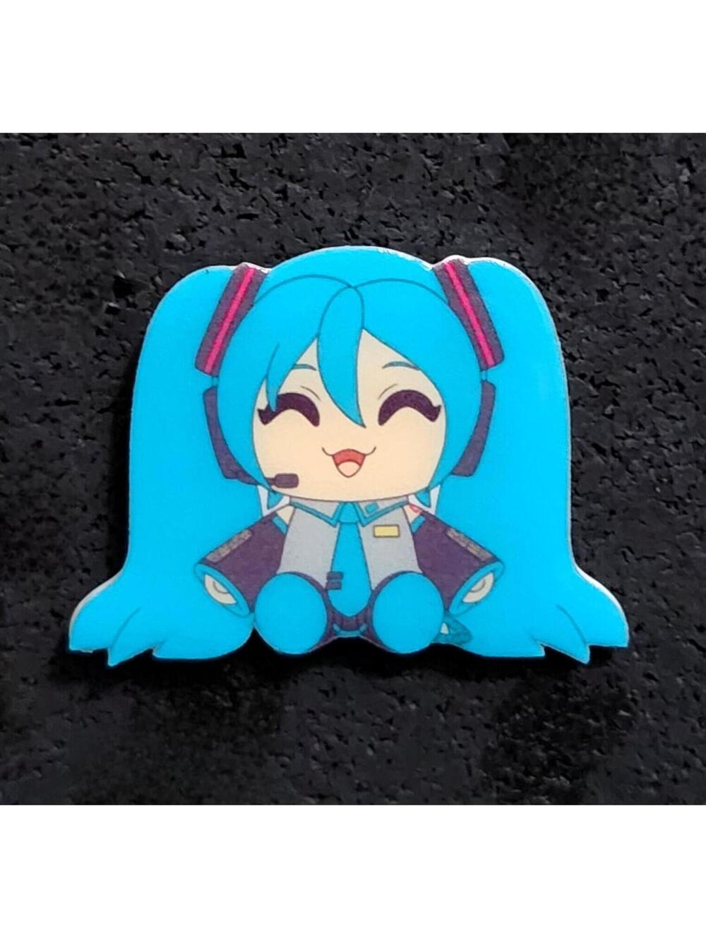Hatsune Miku pin